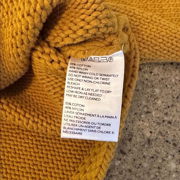 SILENCE + NOISE Roll Neck Crop Sweater - Picture 4 of 10